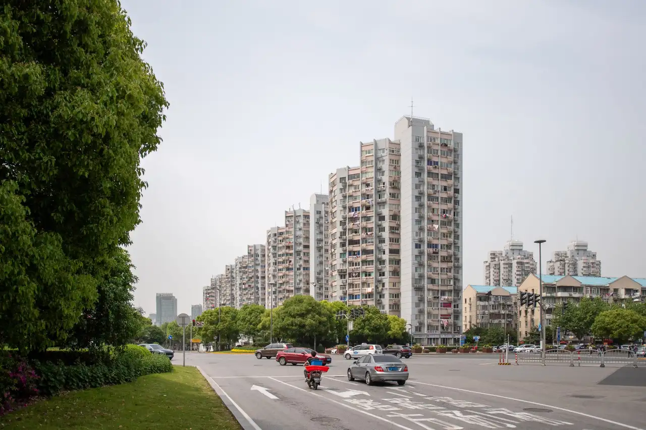 网络交换机与网桥选型对比:钊娅休科技助力企业网络稳定运行