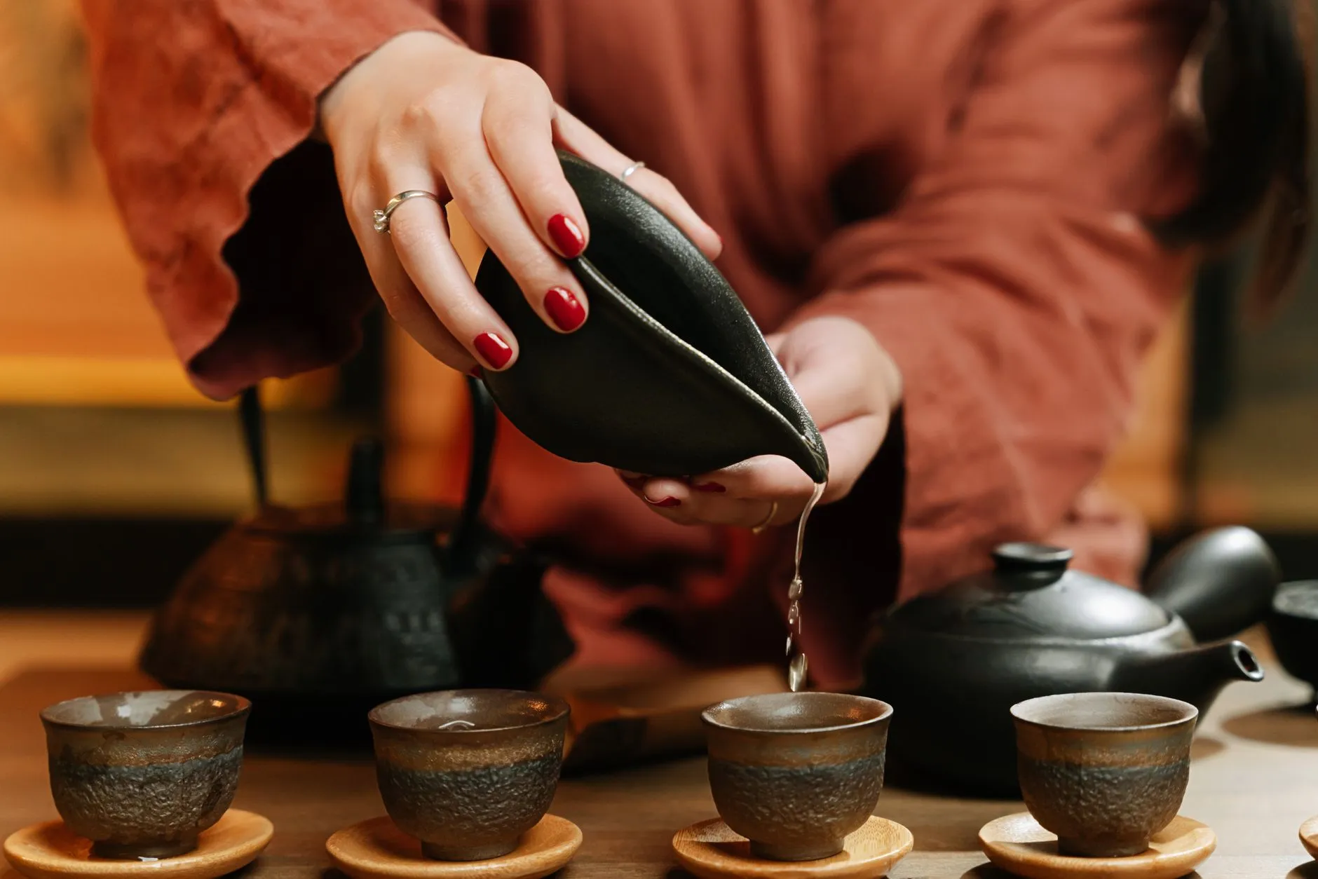 协议转换器与网桥选型对比:提升网络稳定性关键技术要点